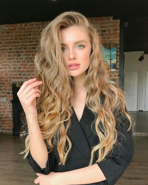 Damla Sadiqova