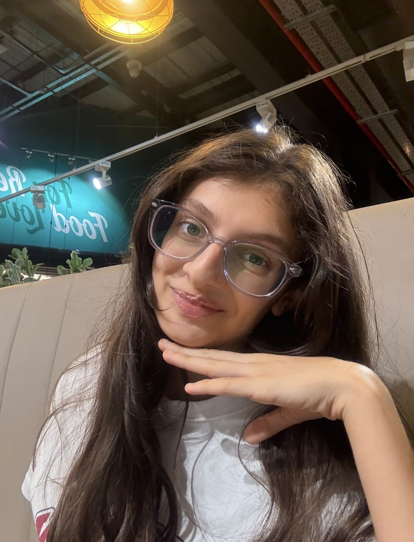 Aylin Sadıqova