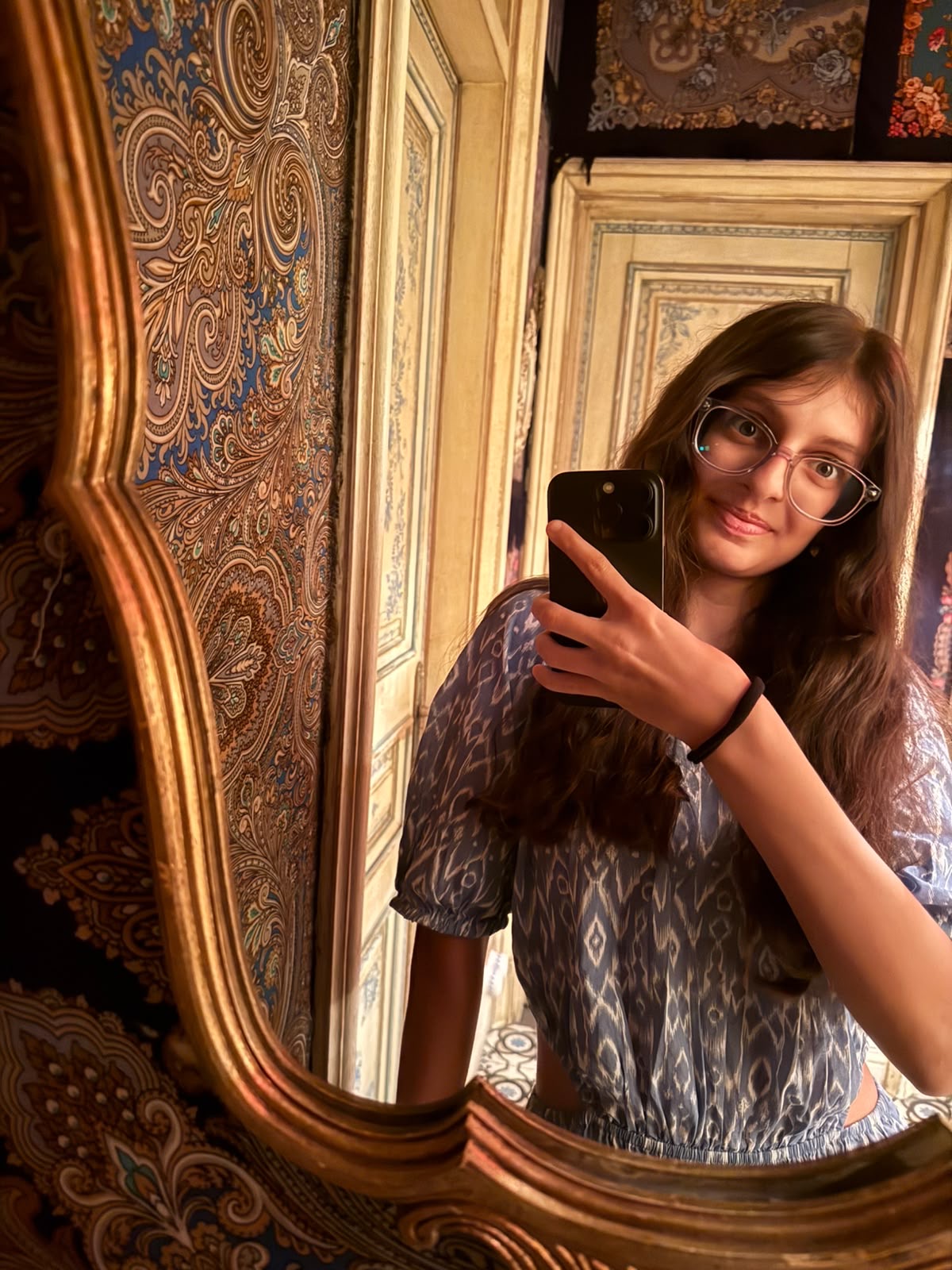 Aylin Sadıqova